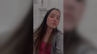 BRASILEIRA MUITO NOVINHA CAGANDO MAIS EM NOSSO TLGM, ScatKings.com Scat Porn 6 ScatKings.com Scat Porn