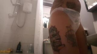 Messing her Diaper, ScatKings.com Scat Porn 11 ScatKings.com Scat Porn