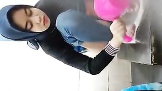 Ngintip cewek ngising ng wc, ScatKings.com Scat Porn 11 ScatKings.com Scat Porn
