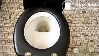 kacken auf Flachspühlklo, ScatKings.com Scat Porn 2 ScatKings.com Scat Porn