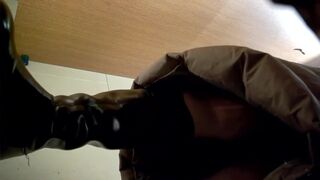 厕拍大神女厕所全景偷拍两位熟女同事肥美的小黑鲍鱼.31, ScatKings.com Scat Porn 12 ScatKings.com Scat Porn
